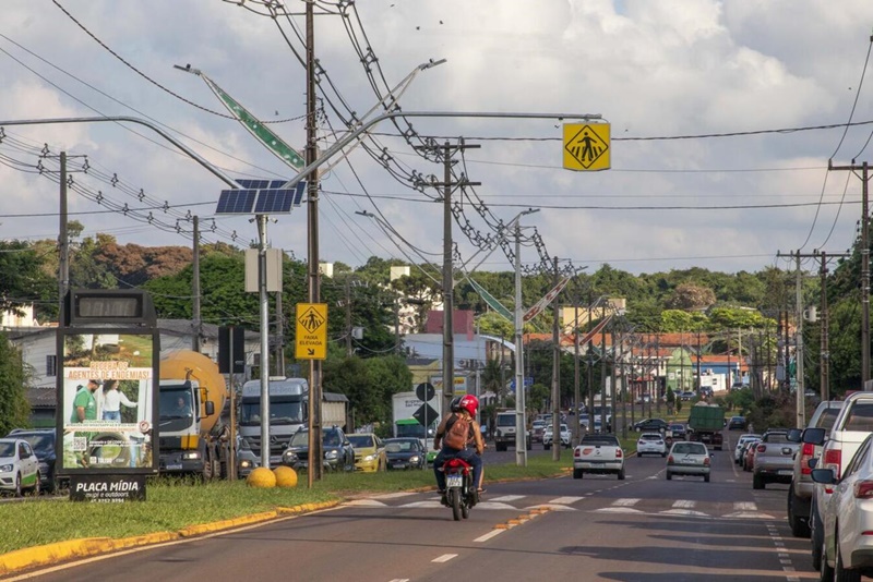 Travessia elevada na Avenida Ministro Cirne Lima ganha sinalização